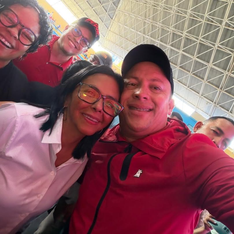 Lealtad absoluta 🫡🤗🇻🇪🚩 Vamos pa’ lante..!!!